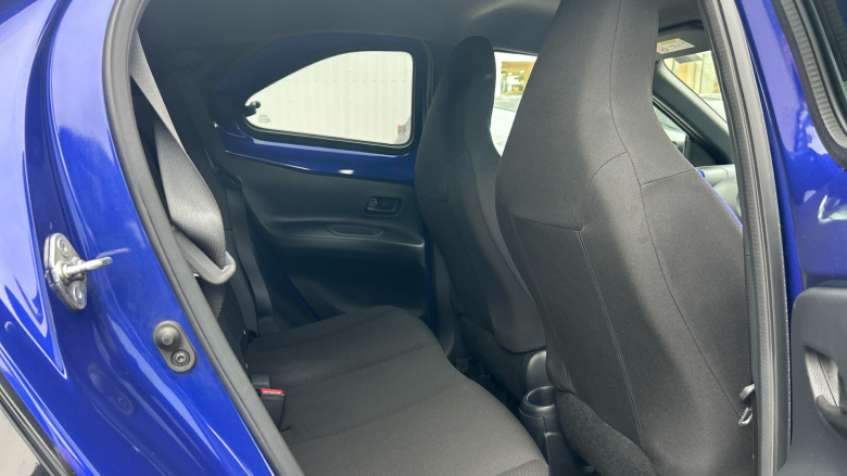 Toyota Aygo X 1.0 VVT-i Edge 5dr Auto Petrol Hatchback